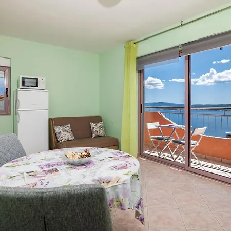 Djusi Apartment *
