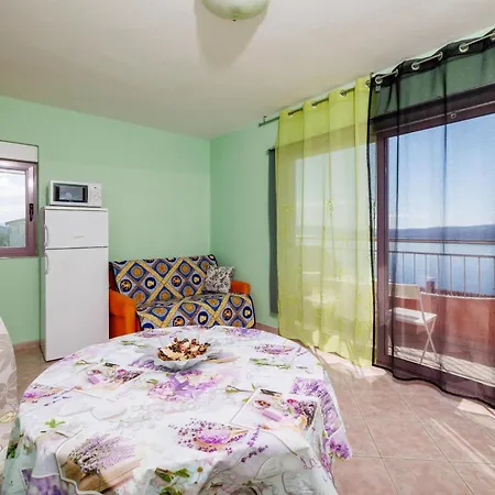 Djusi Apartment