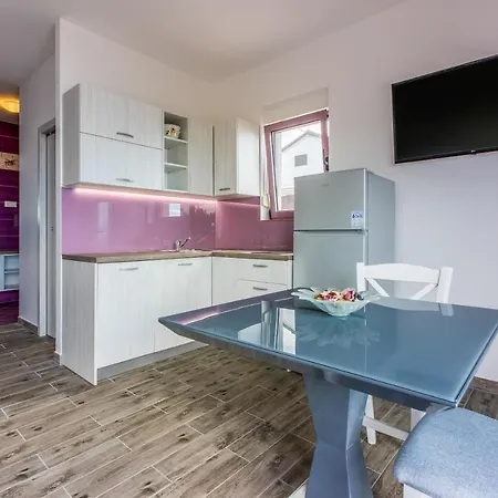 Djusi Apartment Dramalj